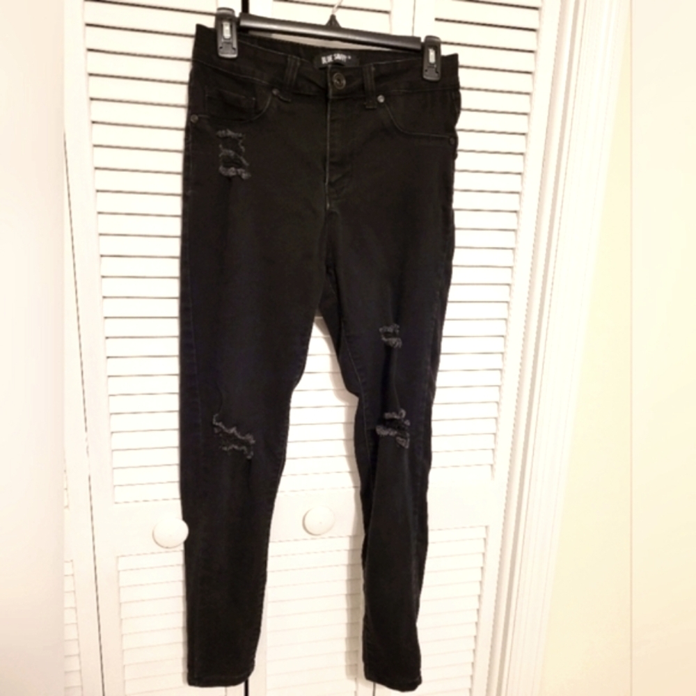 Blue Savvy Women's 9 - 29 Black Distressed Jeans